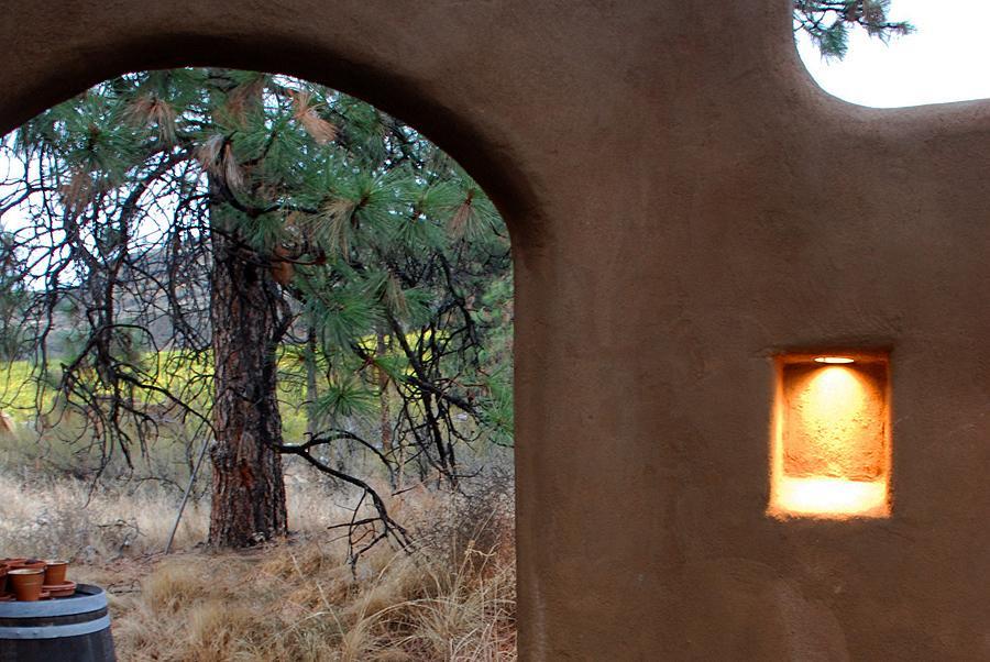 Bighorn Ridge Guesthouse Okanagan Falls ภายนอก รูปภาพ